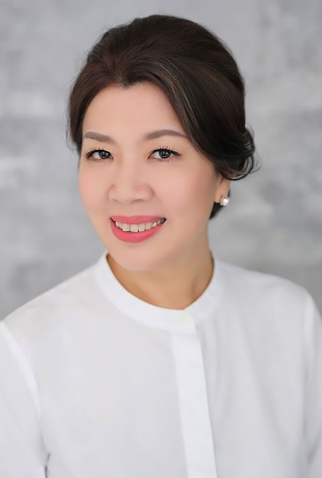 Yvonne Yen