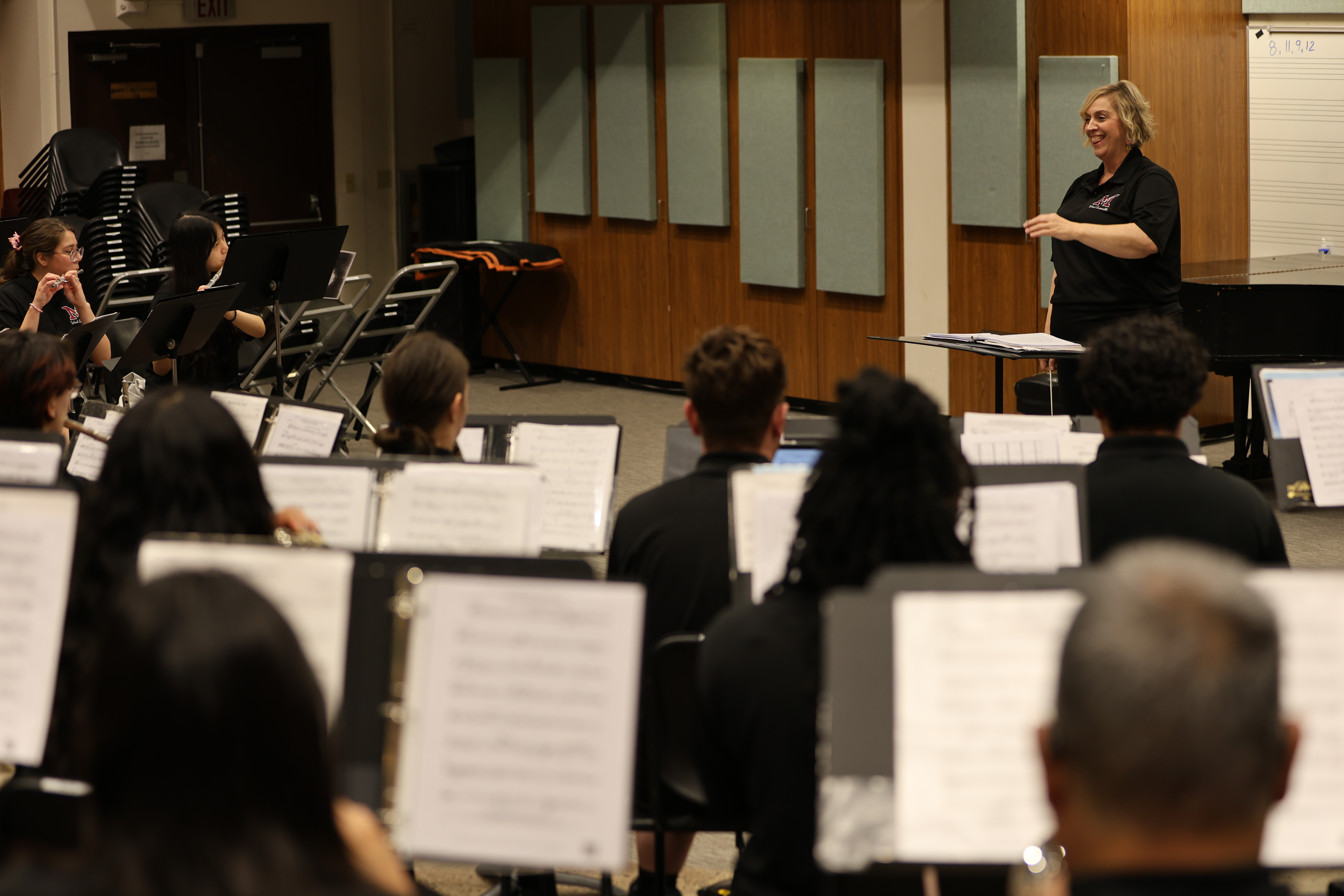 Wind ensemble with conductor