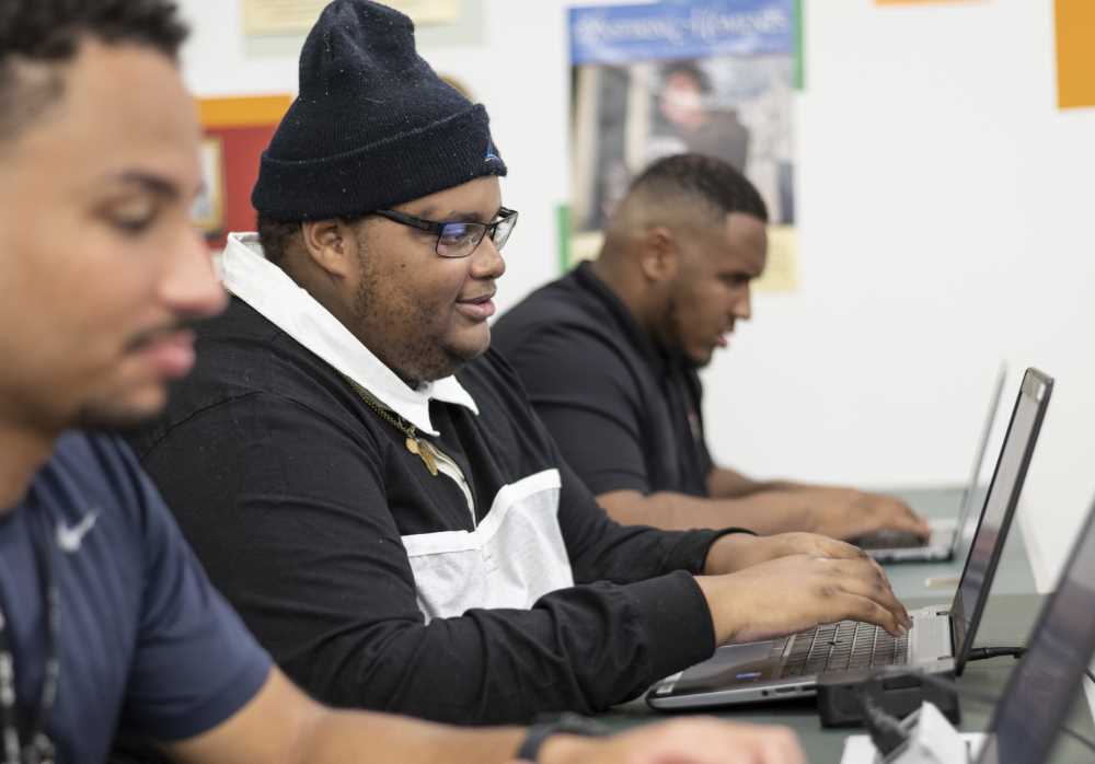 Students work in computer lab