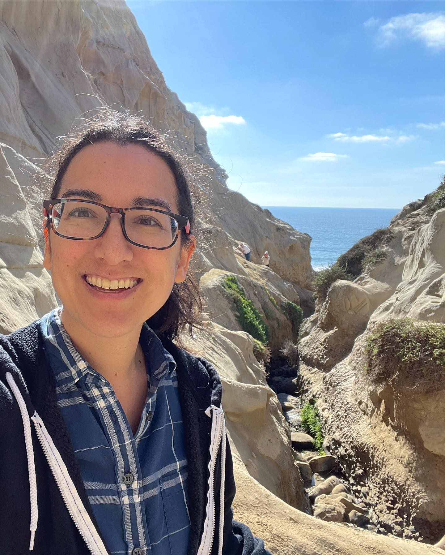 Selfie of Professor Tan on a hike in La Jolla