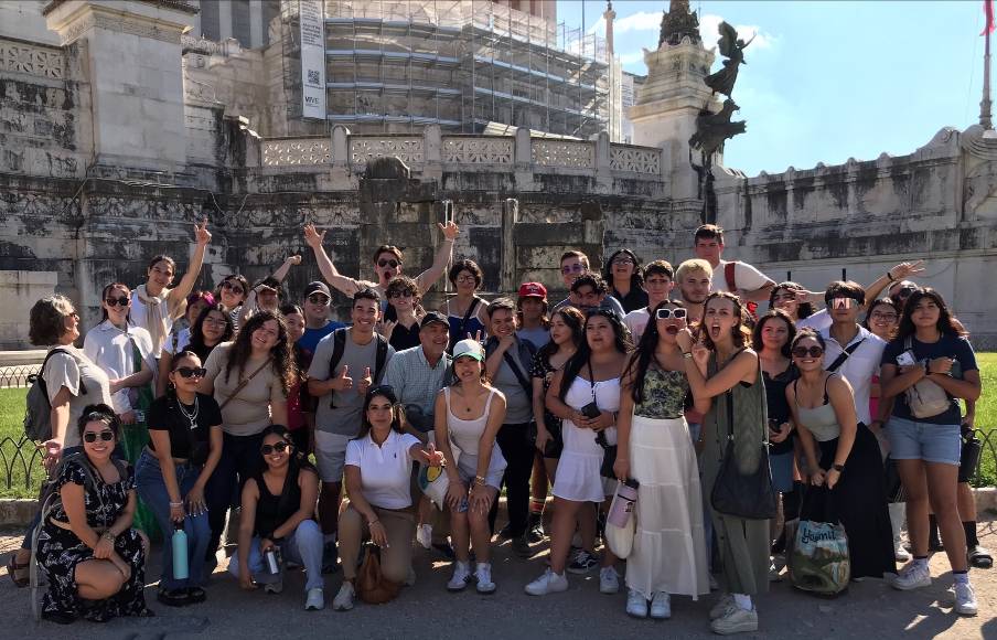 Students in Rome